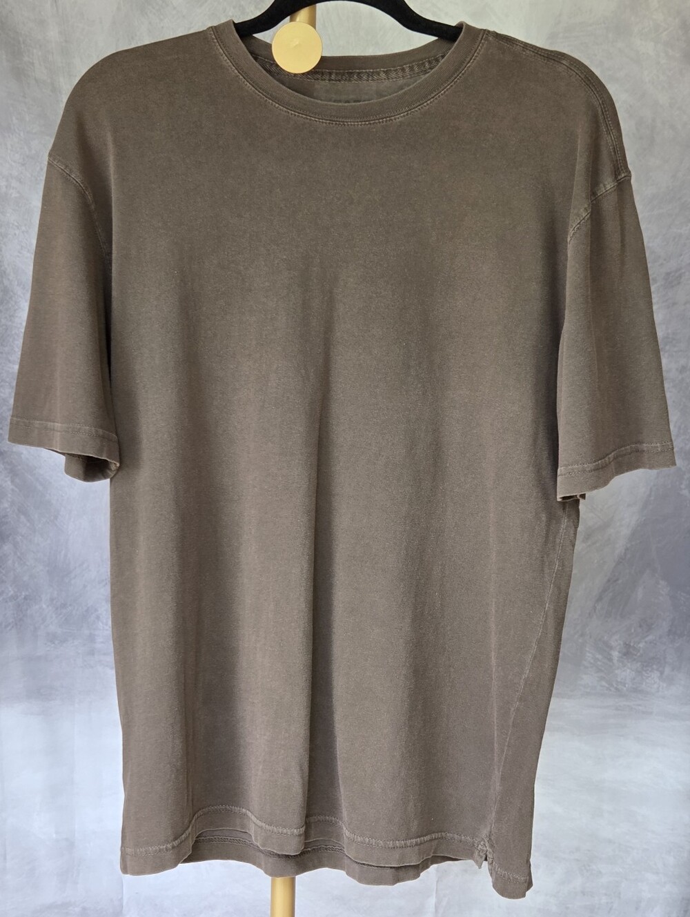 Vintage Bass Earth Men's Olive Washed Cotton Crew Neck T-Shirt Size Medium- NWOT